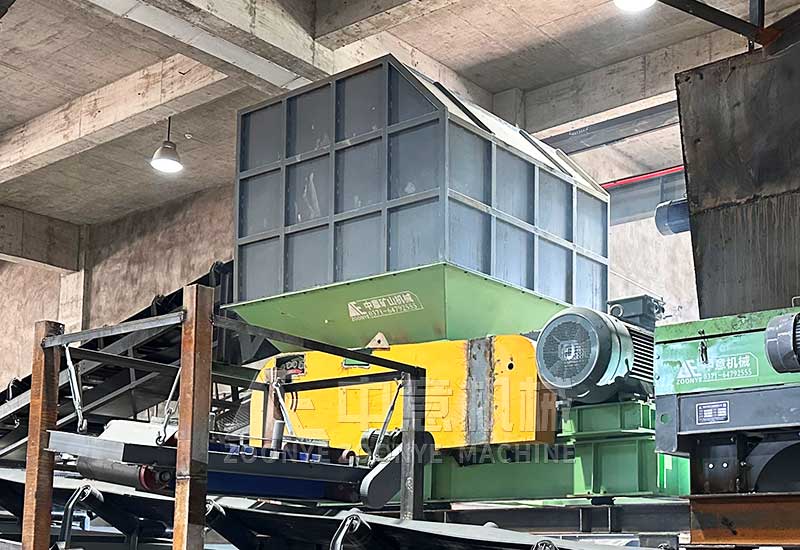 固廢破碎機